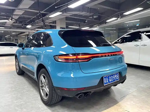 Porsche Macan 2022