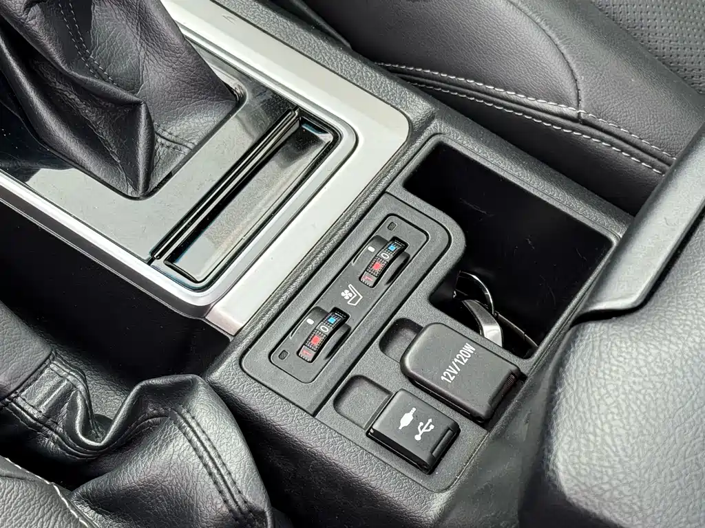 Toyota Prado 2020 — фото 12