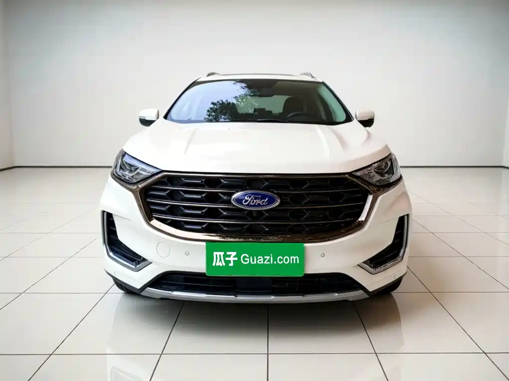 Ford Edge 2022 — фото 24