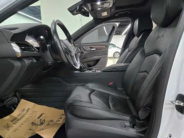 Cadillac CT6 2022