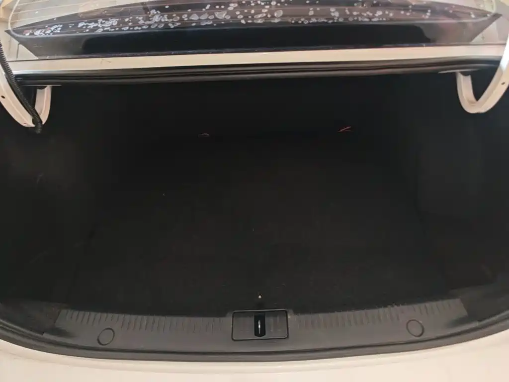 Roewe i6 Classic 2021 — фото 19