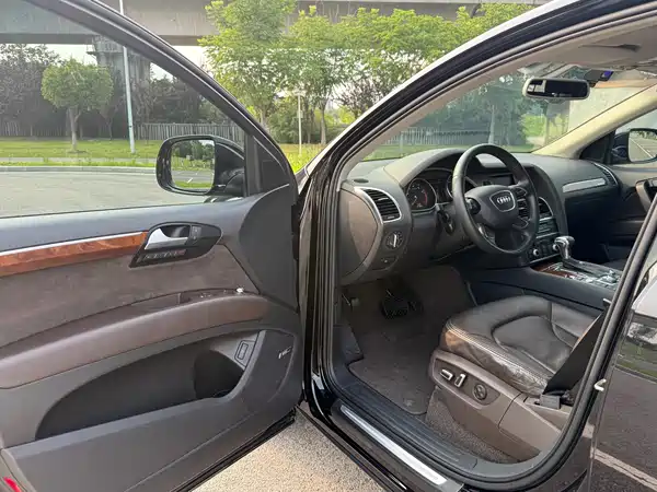 Audi Q7 2015