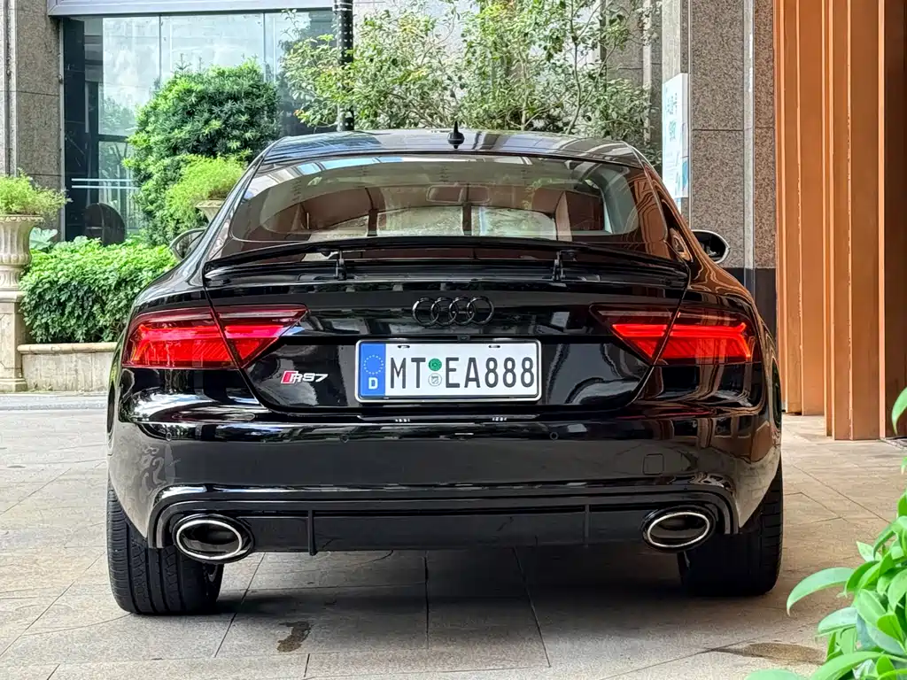 Audi A7 2012 — фото 8