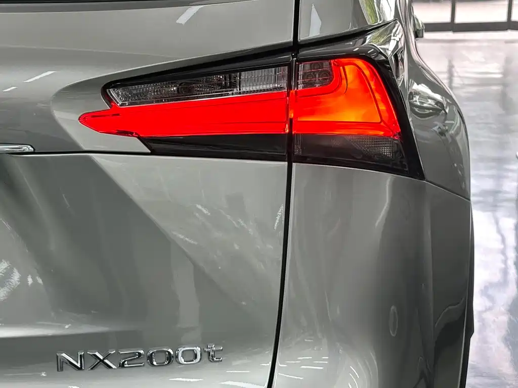 Lexus NX 2015