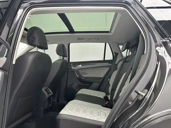 Volkswagen Tayron 2023