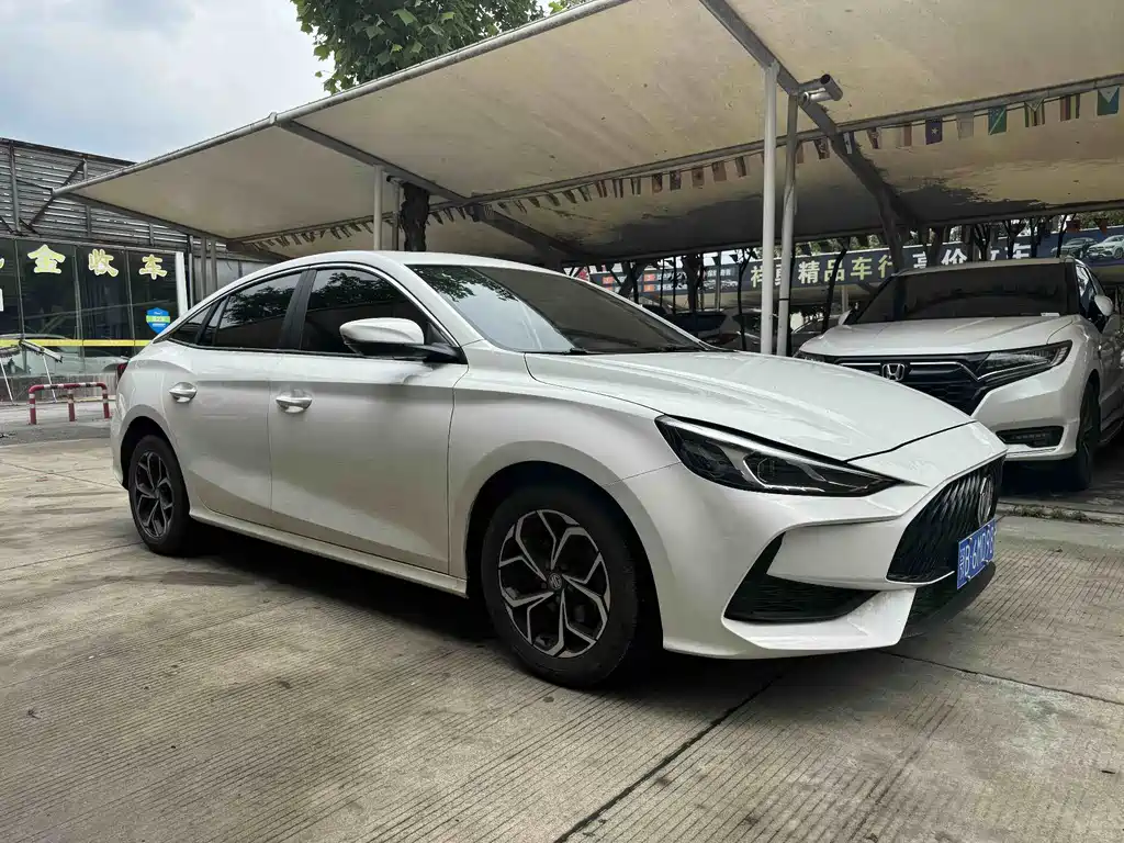 MG MG5 2022