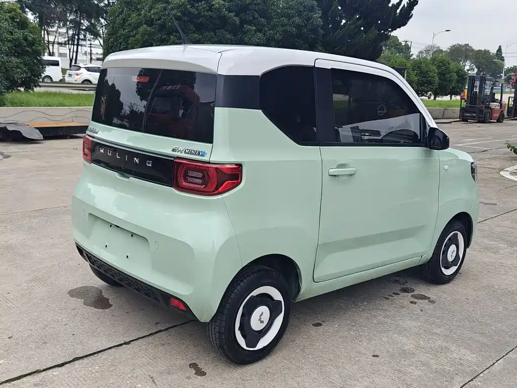 Wuling MINIEV 2023