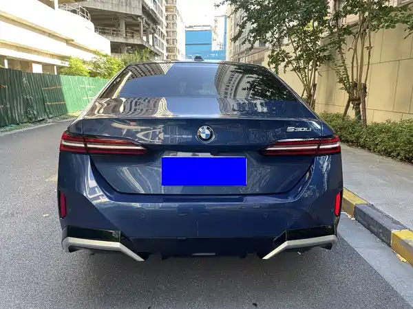 BMW 5 Series 2024