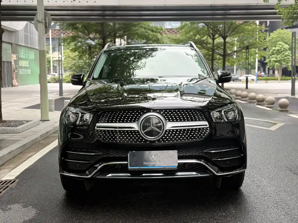 Mercedes-Benz GLE 2020 — фото 2