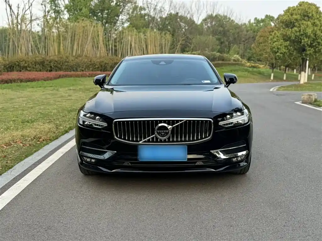 Volvo S90 2020 — фото 23