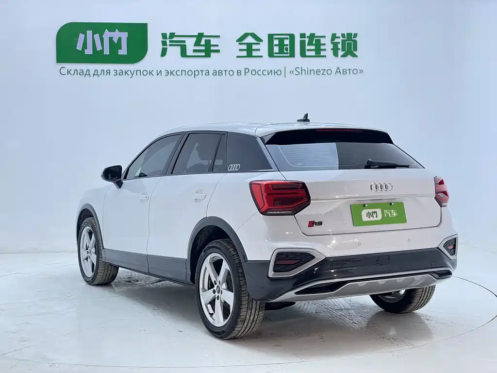 Audi Q2L 2022