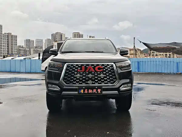 JAC T8 2025