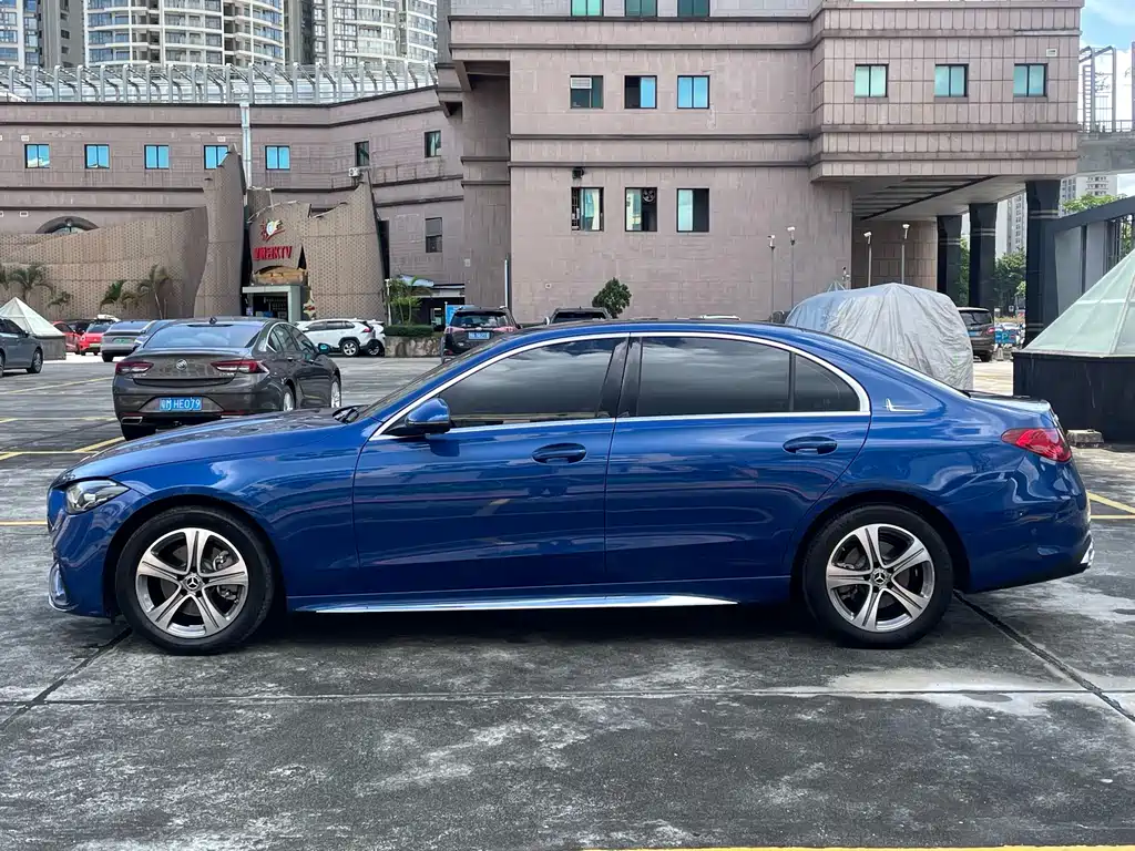 Mercedes-Benz C-Class 2022 — фото 29