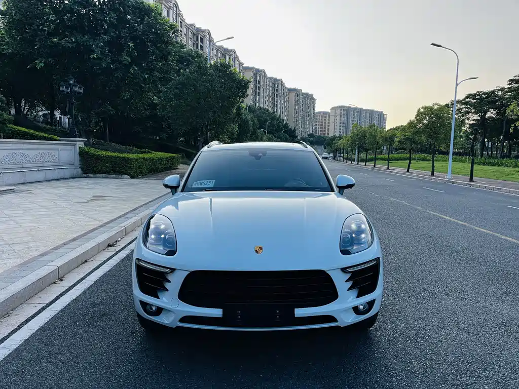 Porsche Macan 2018 — фото 2