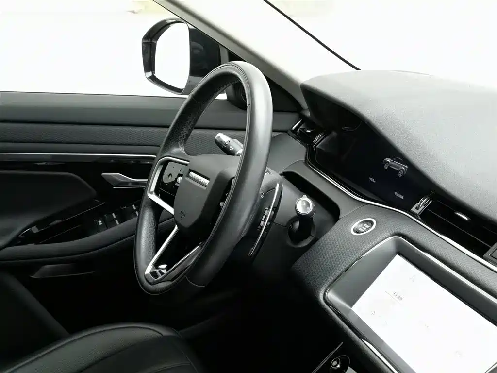 Land Rover Evoque 2021 — фото 22