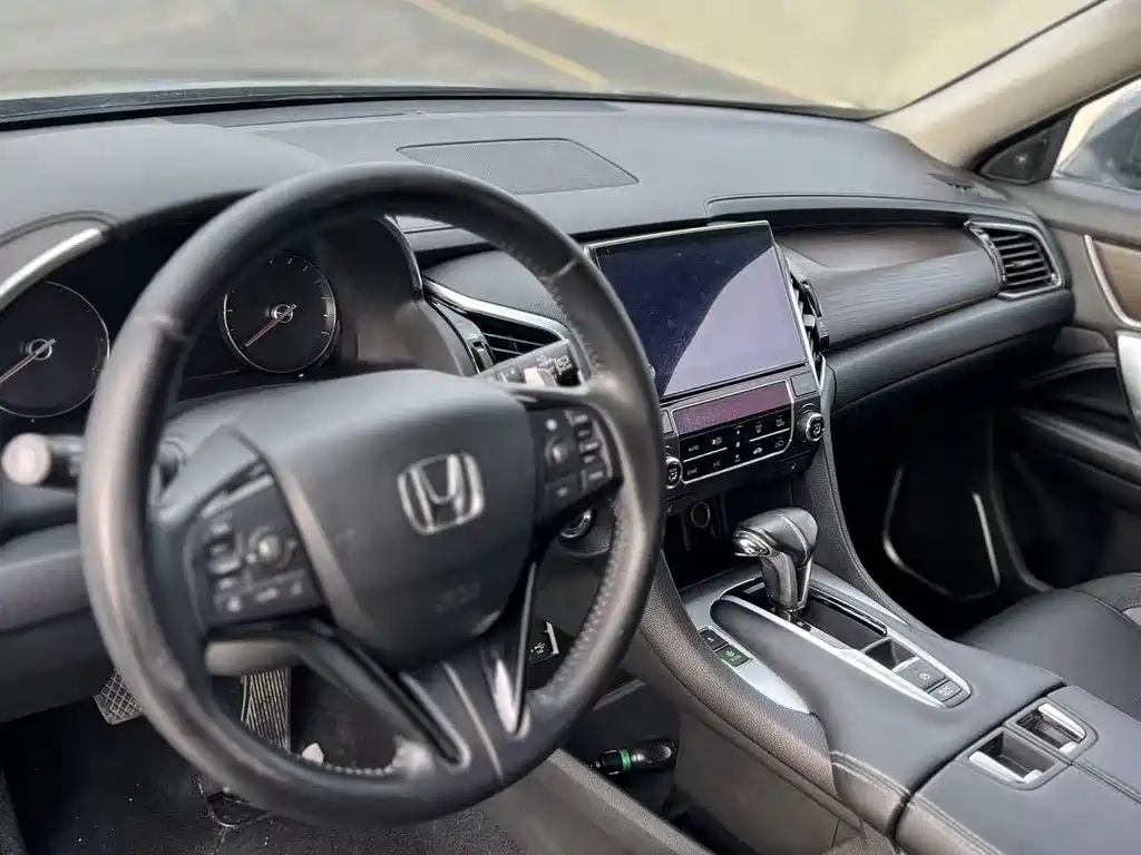 Honda Avancier 2017