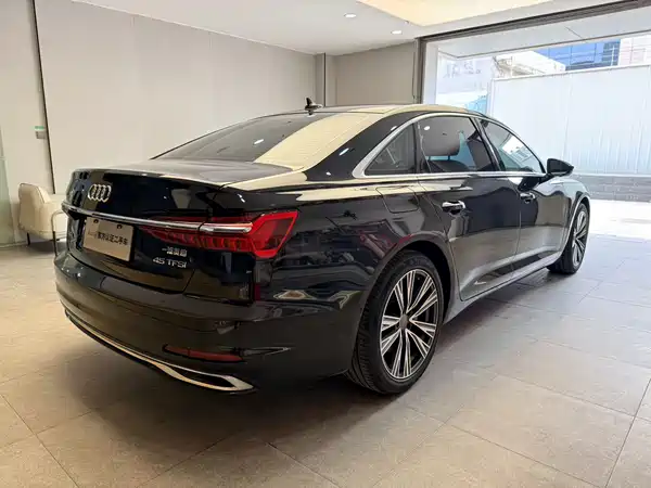 Audi A6L 2024