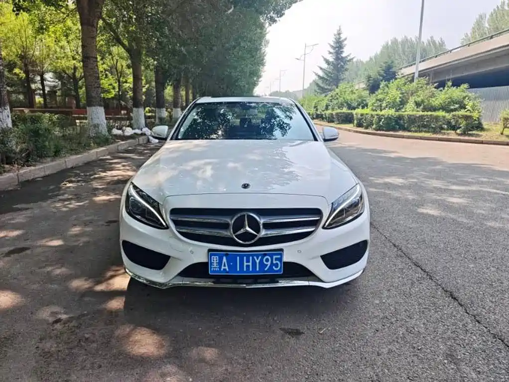 Mercedes-Benz C-Class 2018