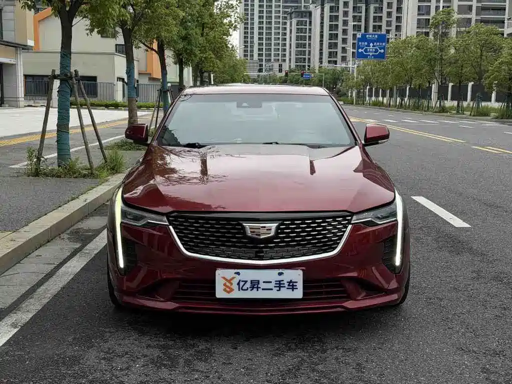 Cadillac CT4 2021 — фото 2