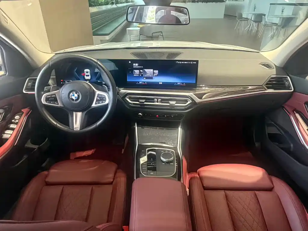 BMW 3 Series 2024
