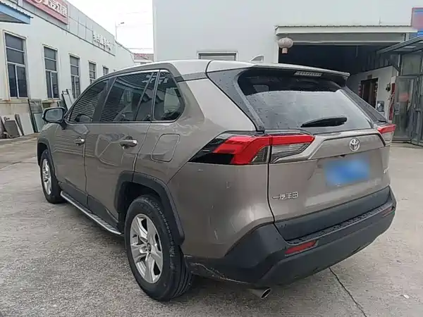 Toyota RAV4 2024