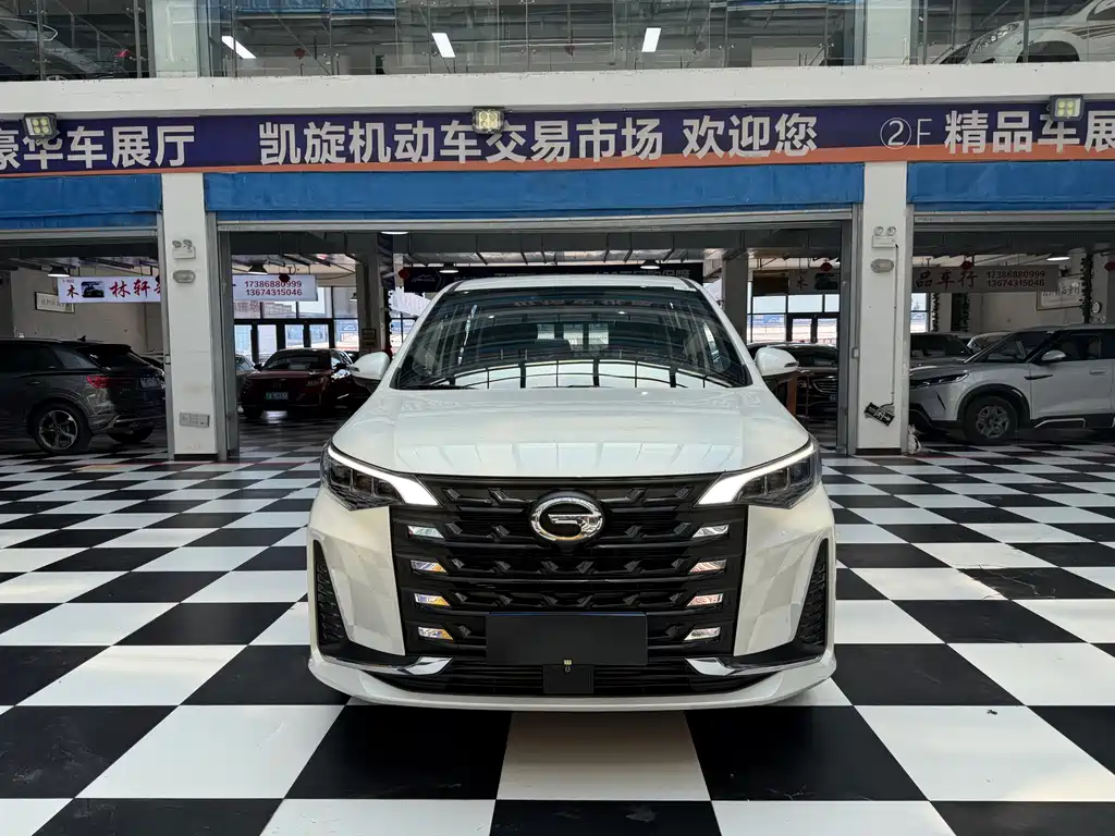 GAC Trumpchi M6 2023 — фото 2