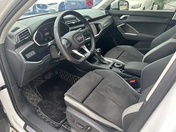 Audi Q3 2023