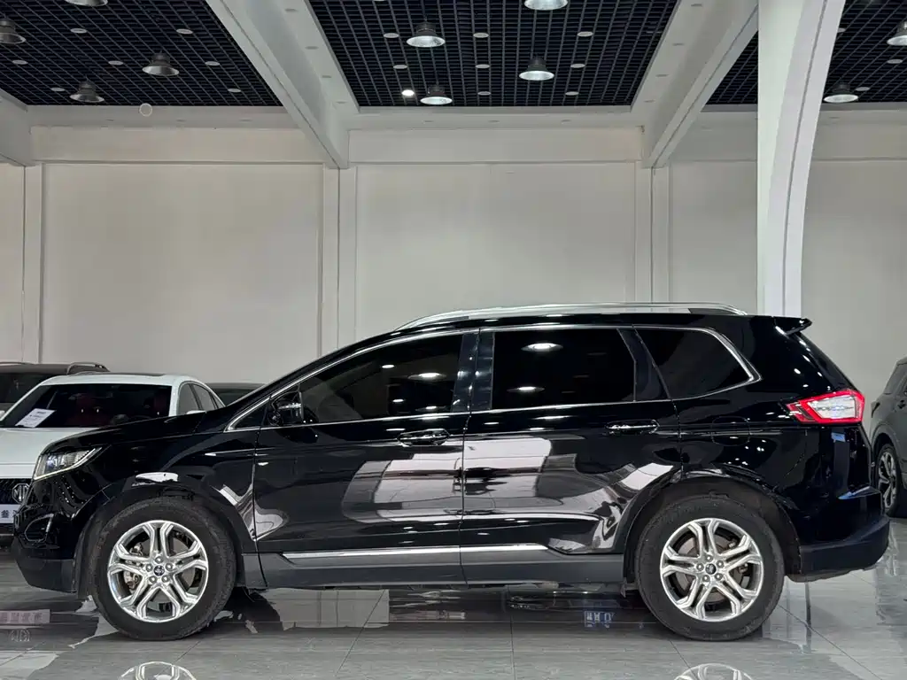 Ford Edge 2017