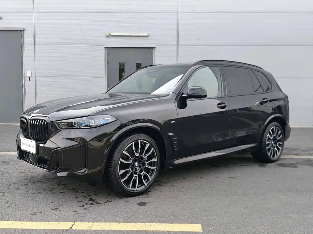 BMW X5 2024 — фото 1