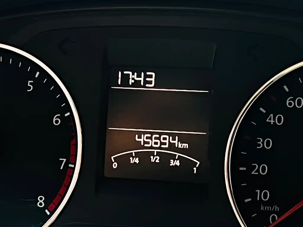 Volkswagen Polo 2017 — фото 15