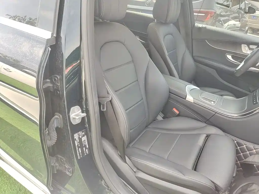 Mercedes-Benz C-Class 2021 — фото 20