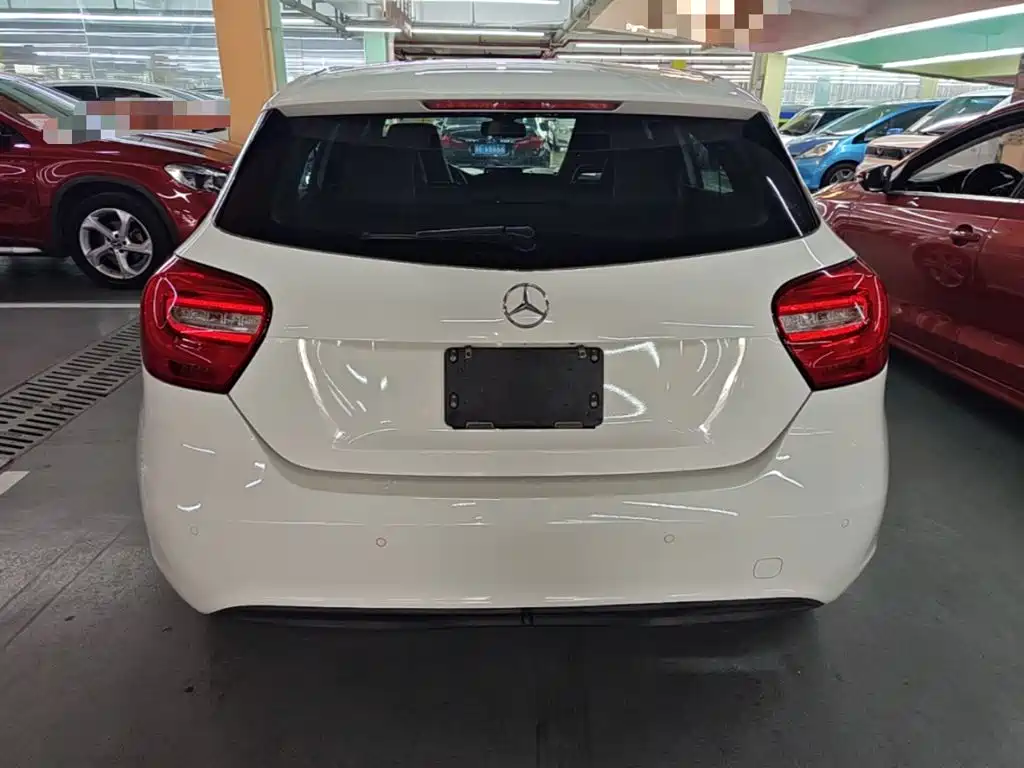 Mercedes-Benz A-Class 2015