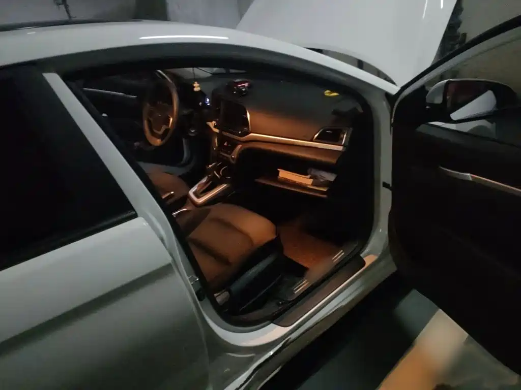 Hyundai Celesta 2018 — фото 18
