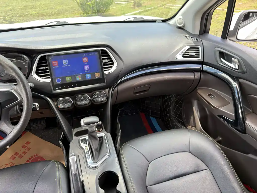 GAC Motor Trumpchi GS4 2016 — фото 11
