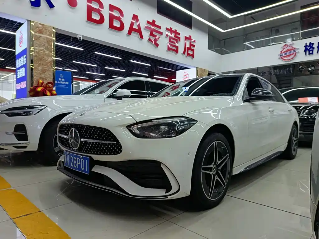 Mercedes-Benz C-Class 2023 — фото 1
