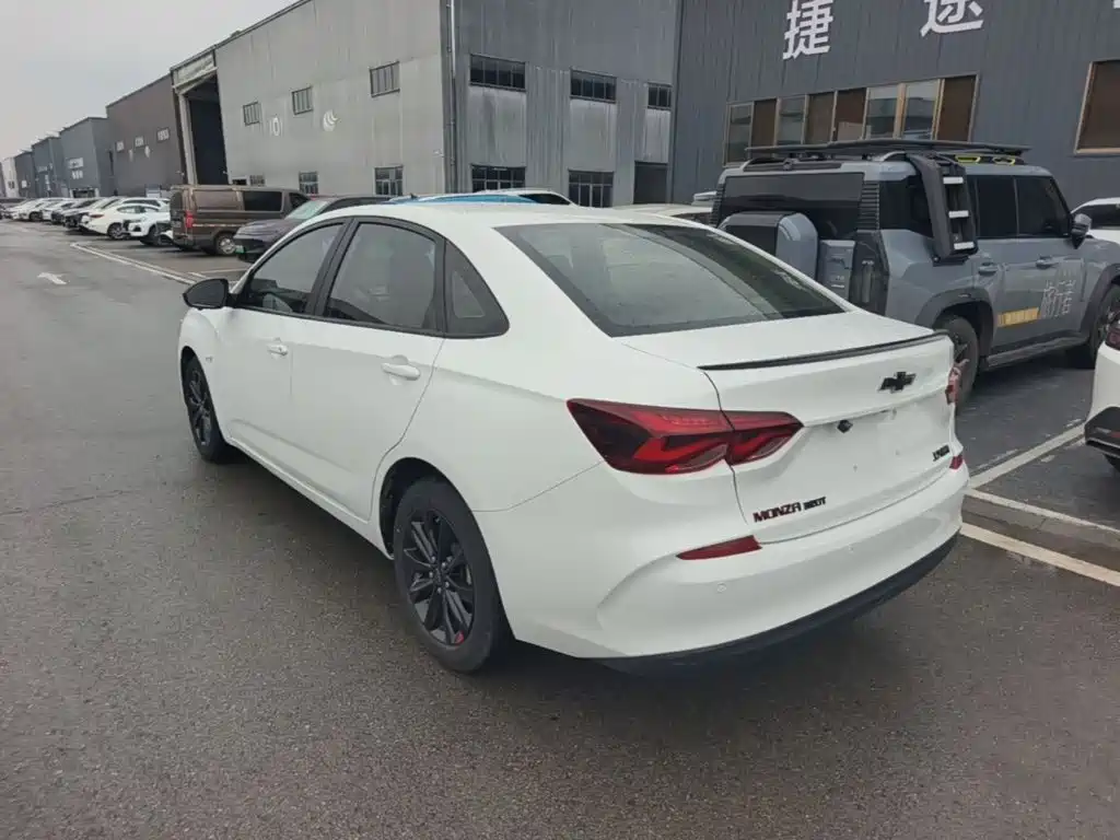 Chevrolet Monza 2020