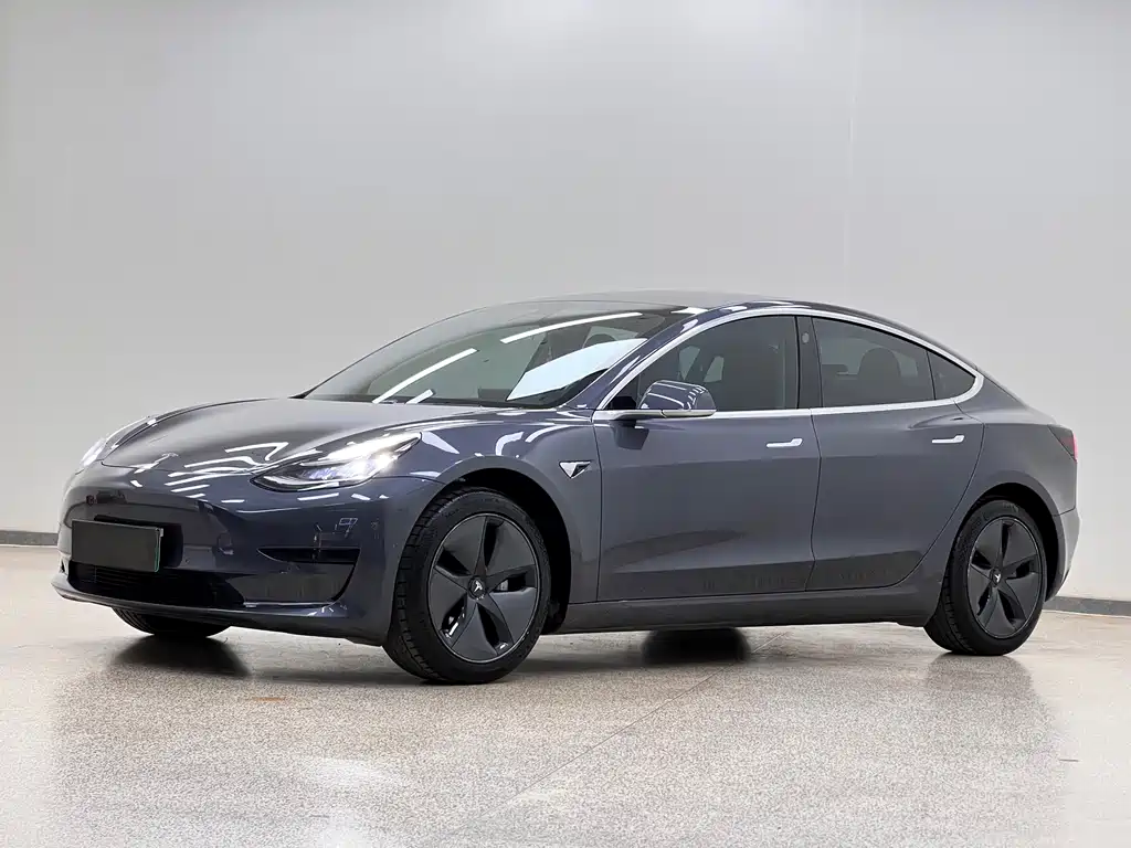 Tesla Model 3 2020 — фото 1