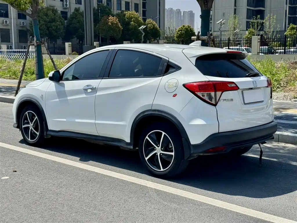 Honda Vezel 2021 — фото 18