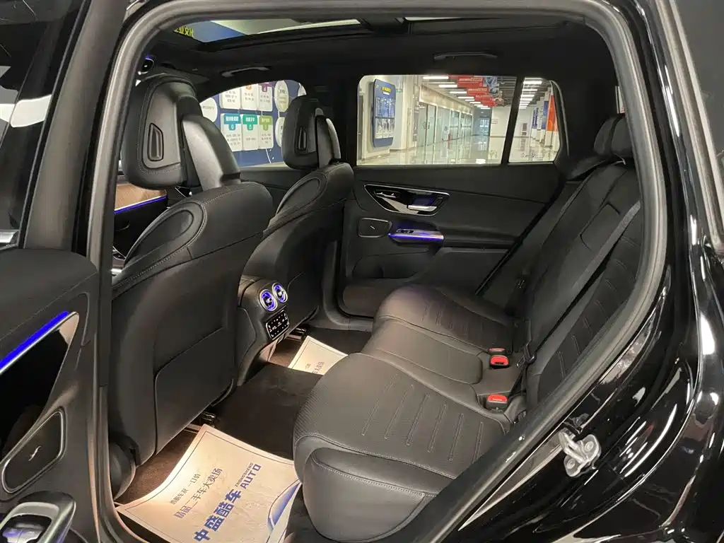 Mercedes-Benz GLC 2023 — фото 11