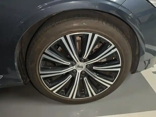 Volvo S90 2022