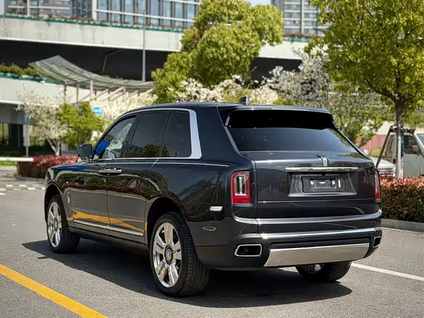Rolls-Royce Cullinan 2019