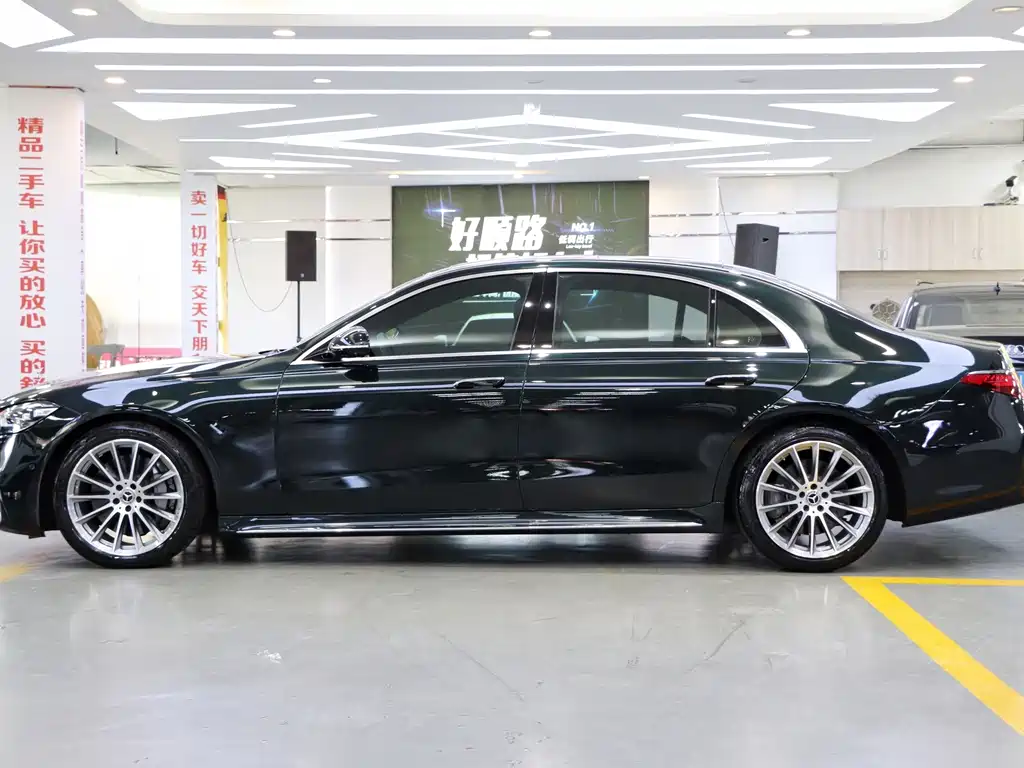 Mercedes-Benz S-Class 2022 — фото 3