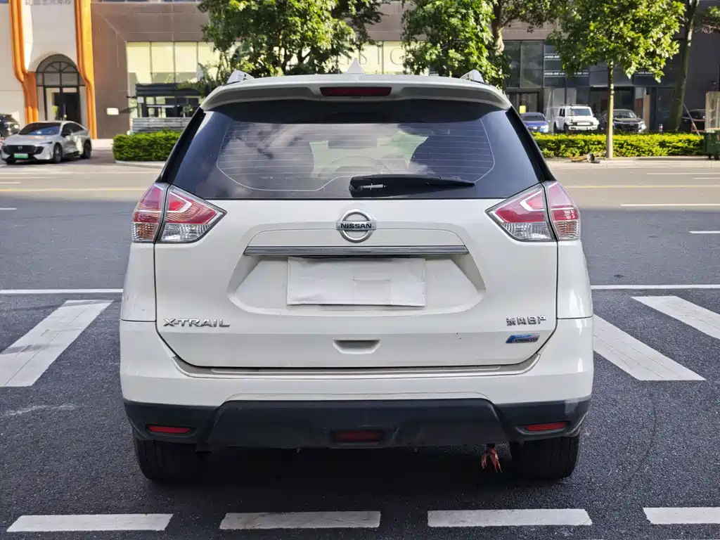 Nissan X-Trail 2015 — фото 4