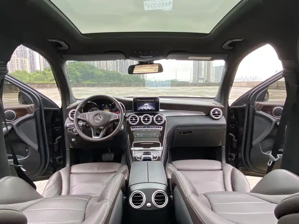 Mercedes-Benz GLC 2016