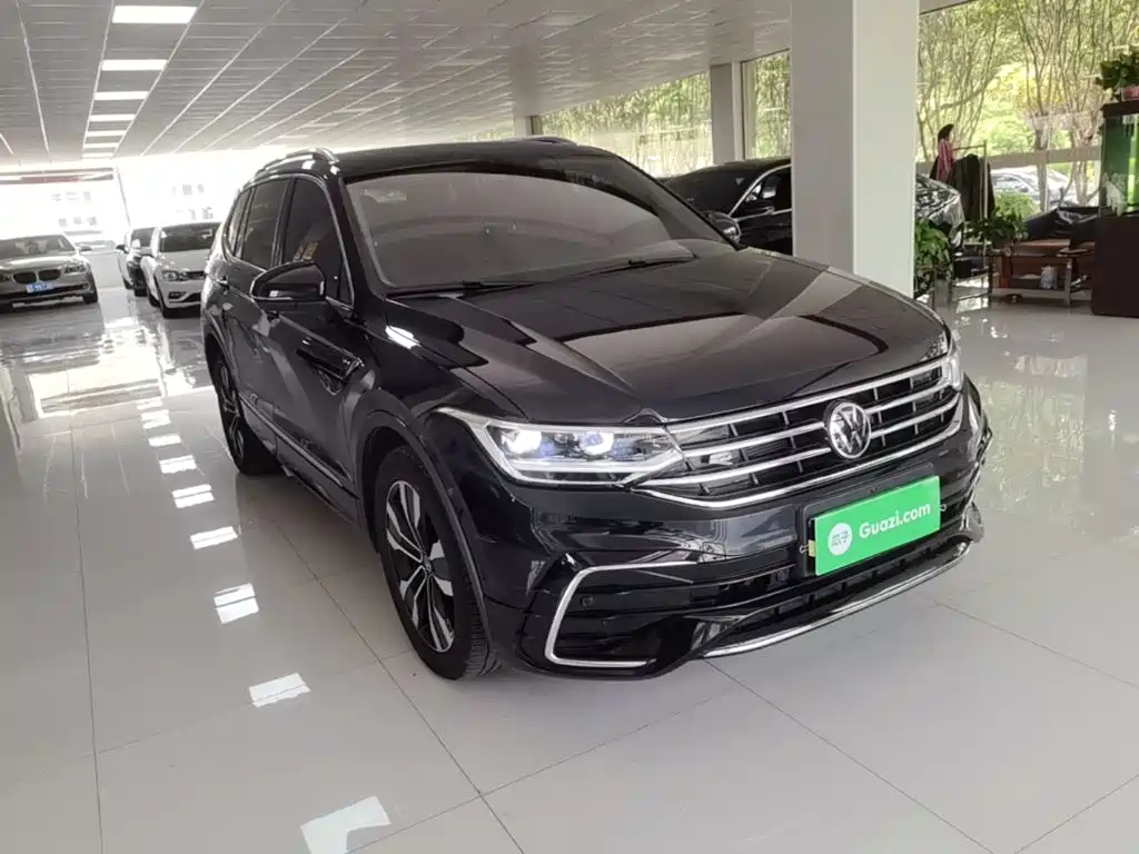 Volkswagen Tiguan L 2025