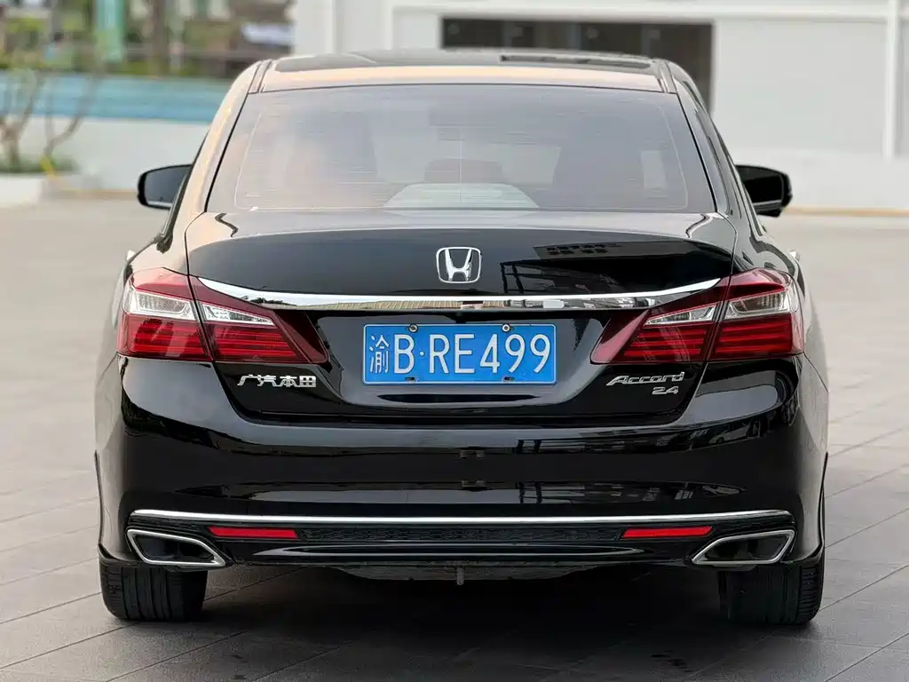 Honda Accord 2016 — фото 4