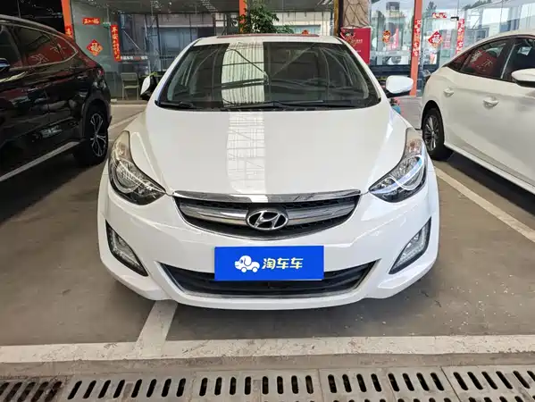 Hyundai Elantra Langdong 2015