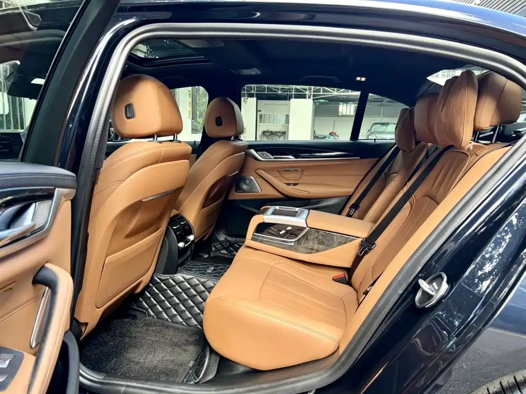 BMW 5 Series 2020