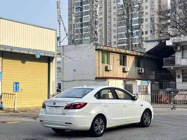 Changan Eado 2016