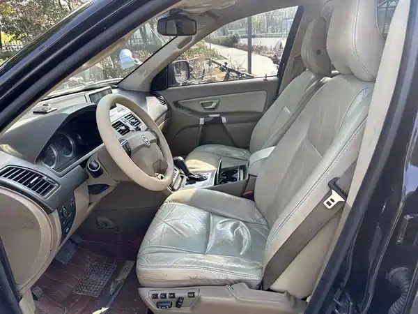 Volvo XC90 2011